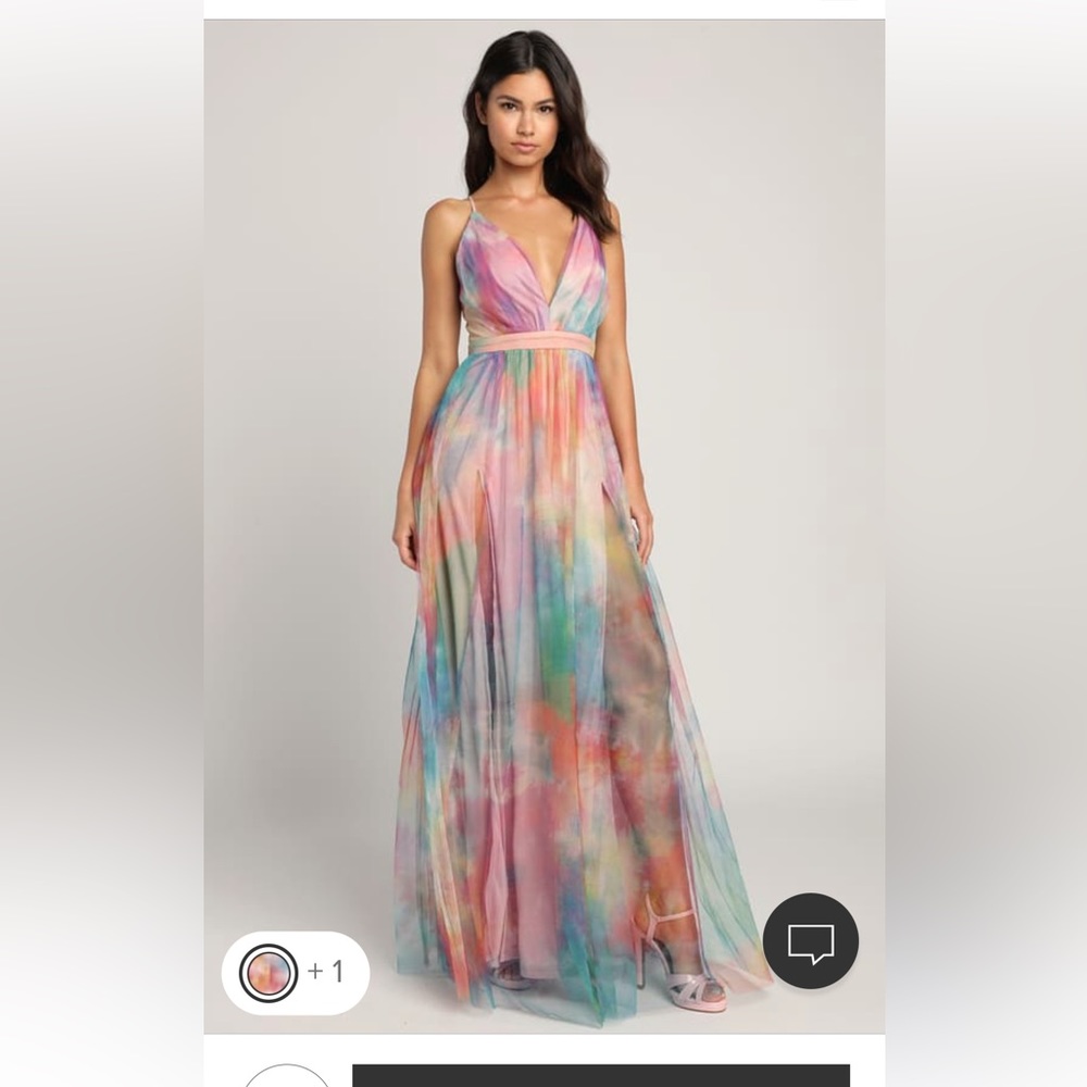 Lulu’s Elegant moment, tie-dye maxi dress looking
